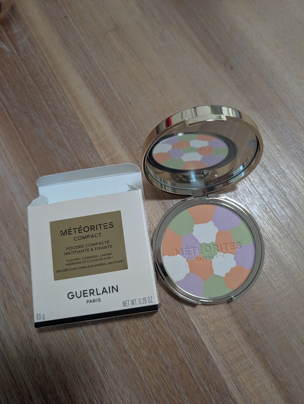 Guerlain Meteorites Compact Setting Powder - Picture 5 of 5